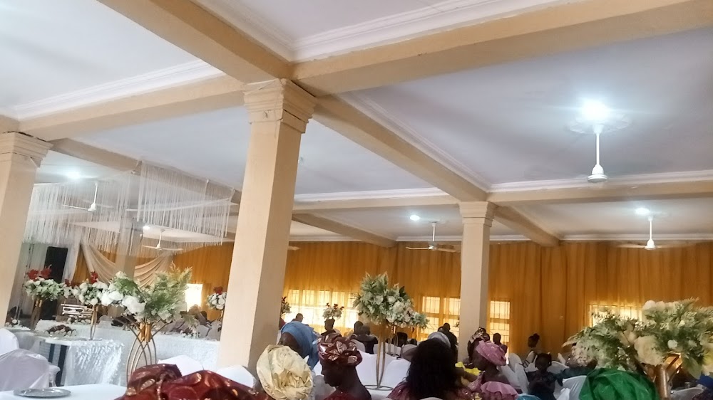 Hall De Rita - wedding venue in Warri